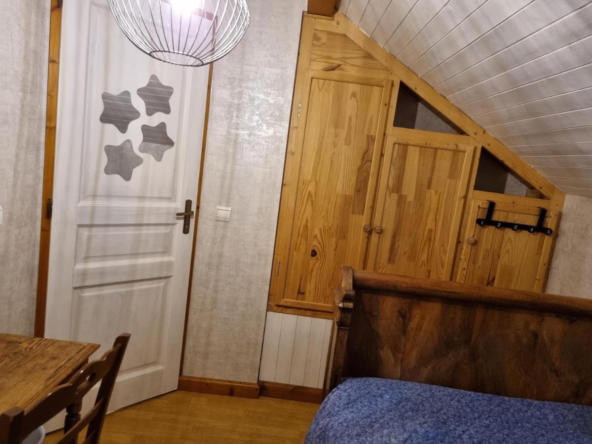 Comme A La Maison, Chambres Au Calme Verrens-Arvey 外观 照片