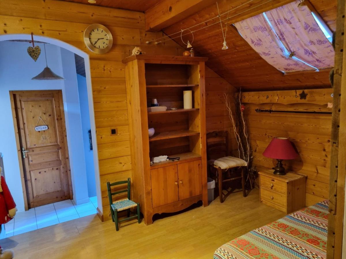 Comme A La Maison, Chambres Au Calme Verrens-Arvey 外观 照片